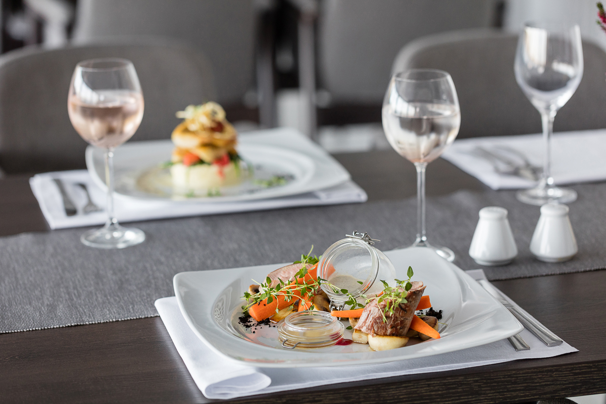 Hotel nad Jeziorem z Restauracją